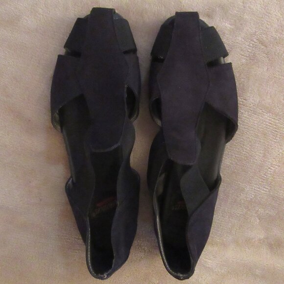 AEROSOLES Shoes - Aerosoles New Black Stretch Fisherman Sandals SIze 6B